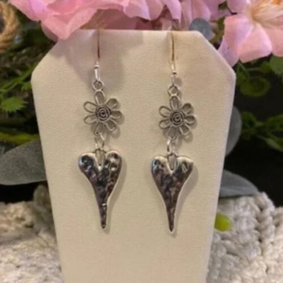 Handmade Jewelry - Hammered Heart/Flower Drop Earrings